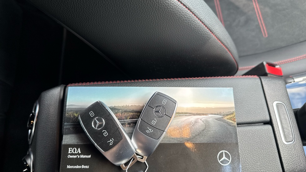 Mercedes-Benz Eqa 250 140kW AMG Line 66.5kWh 5dr Auto Electric Hatchback - Image 19