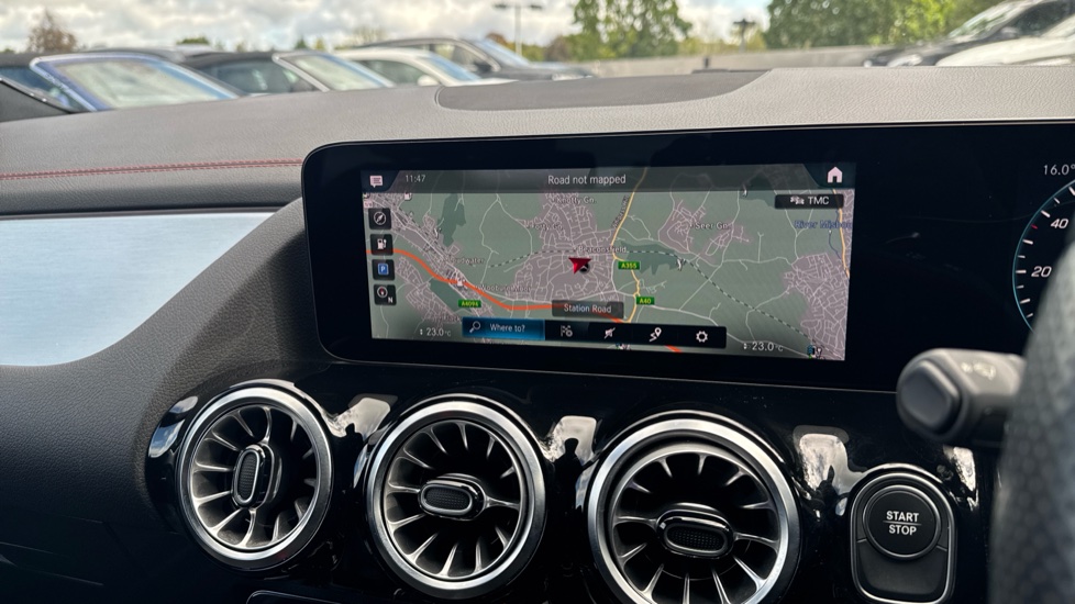 Mercedes-Benz Eqa 250 140kW AMG Line 66.5kWh 5dr Auto Electric Hatchback - Image 35