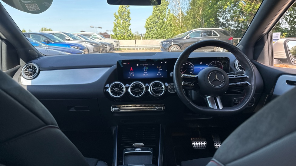 Mercedes-Benz B-Class B200d AMG Line Premium Plus 5dr Auto Diesel Hatchback - Image 10