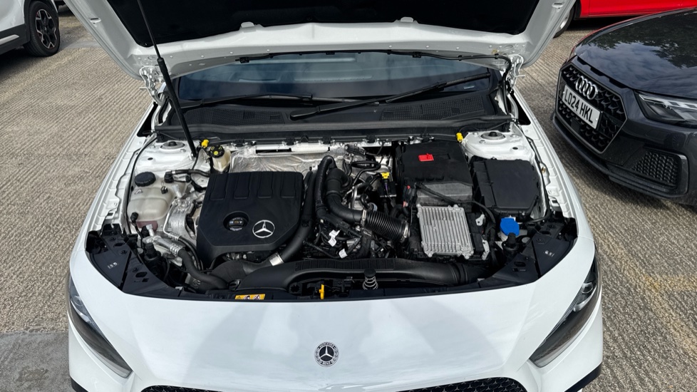Mercedes-Benz A-Class A180 AMG Line Premium Plus 5dr Auto Petrol Hatchback - Image 8