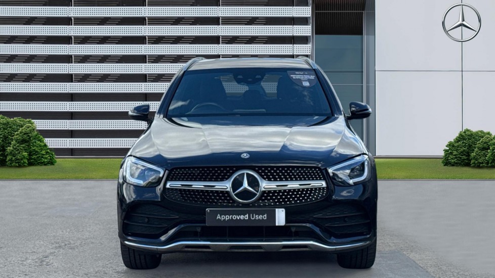 Mercedes-Benz GLC 300 4Matic AMG Line Premium 5dr 9G-Tronic Petrol Estate - Image 3