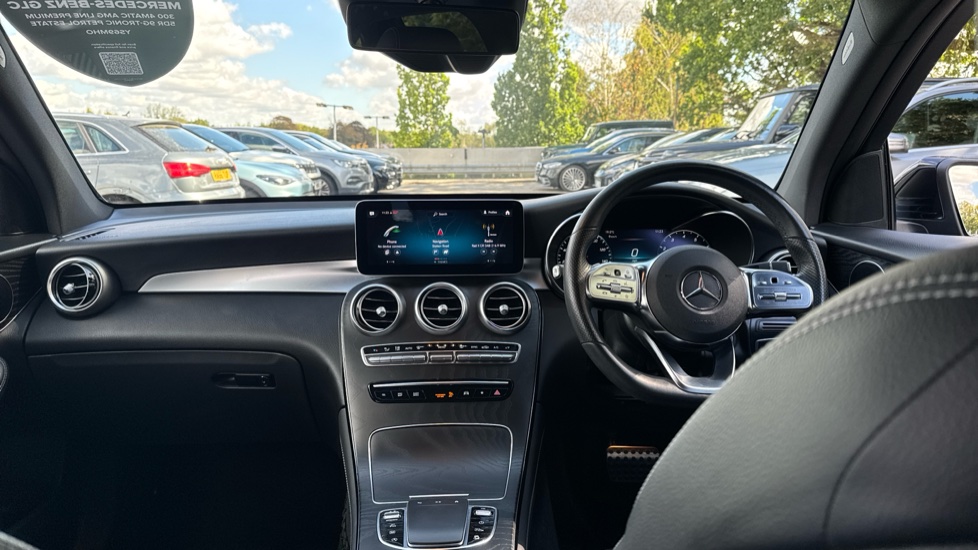 Mercedes-Benz GLC 300 4Matic AMG Line Premium 5dr 9G-Tronic Petrol Estate - Image 10