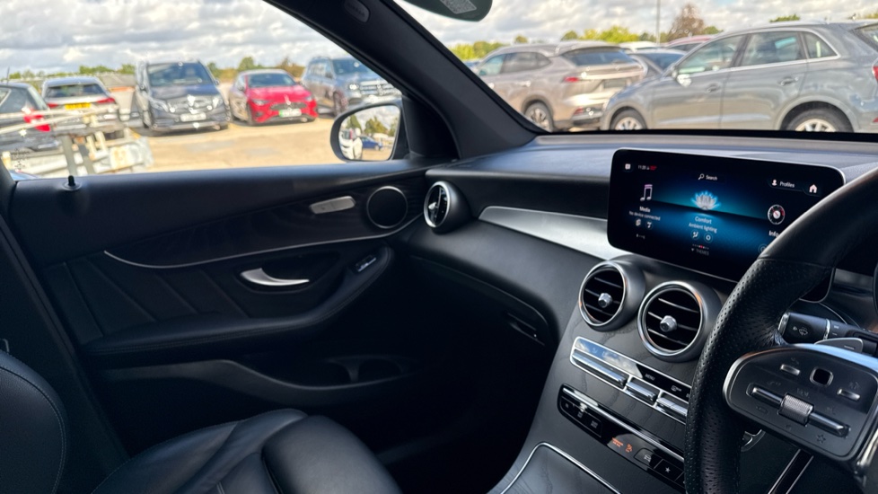 Mercedes-Benz GLC 300 4Matic AMG Line Premium 5dr 9G-Tronic Petrol Estate - Image 14