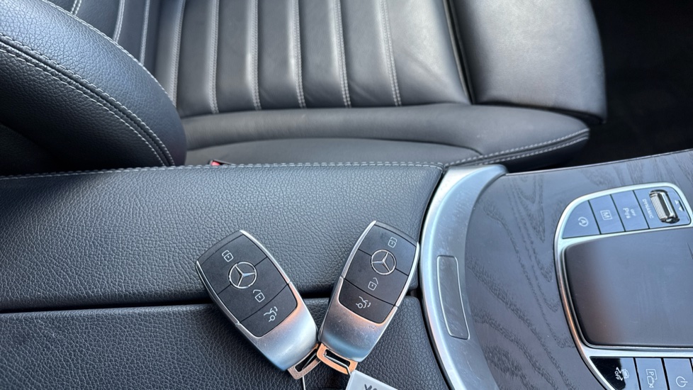 Mercedes-Benz GLC 300 4Matic AMG Line Premium 5dr 9G-Tronic Petrol Estate - Image 20