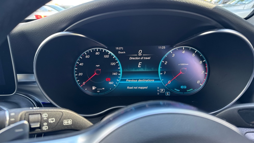 Mercedes-Benz GLC 300 4Matic AMG Line Premium 5dr 9G-Tronic Petrol Estate - Image 36