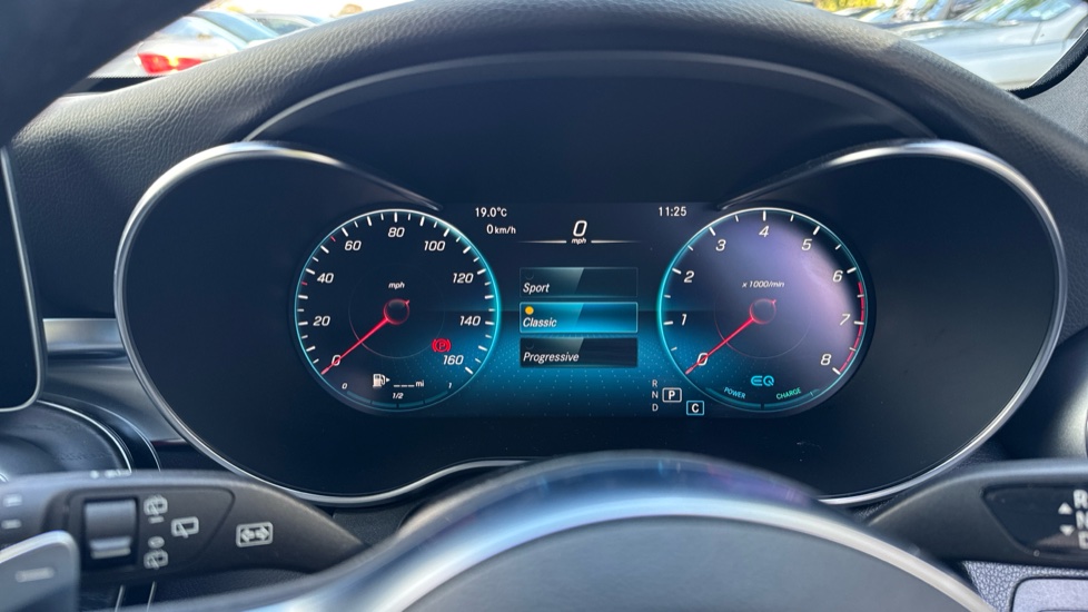 Mercedes-Benz GLC 300 4Matic AMG Line Premium 5dr 9G-Tronic Petrol Estate - Image 38