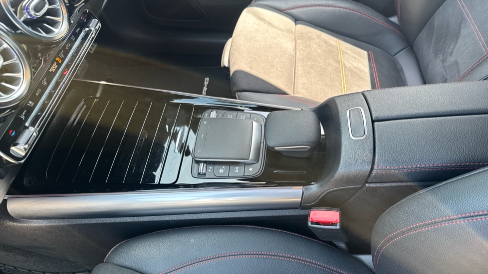 Mercedes-Benz B-Class B200 AMG Line Premium 5dr Auto Petrol Hatchback - Image 13