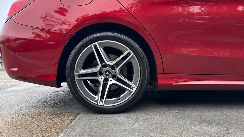 Mercedes-Benz C-Class C200 AMG Line Premium Plus 4dr 9G-Tronic Petrol Saloon - Image 7