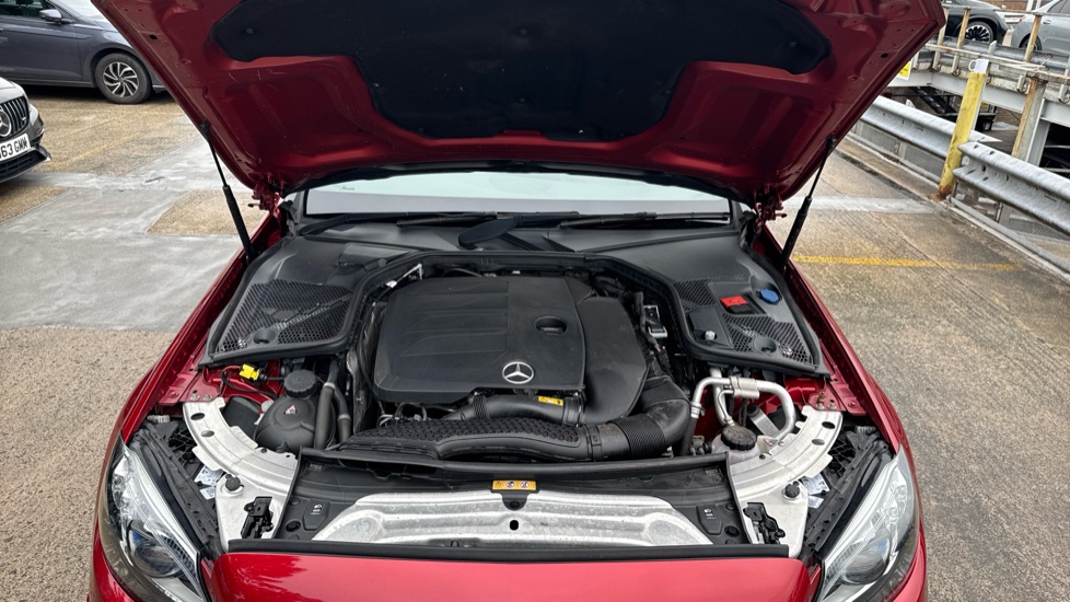 Mercedes-Benz C-Class C200 AMG Line Premium Plus 4dr 9G-Tronic Petrol Saloon - Image 8