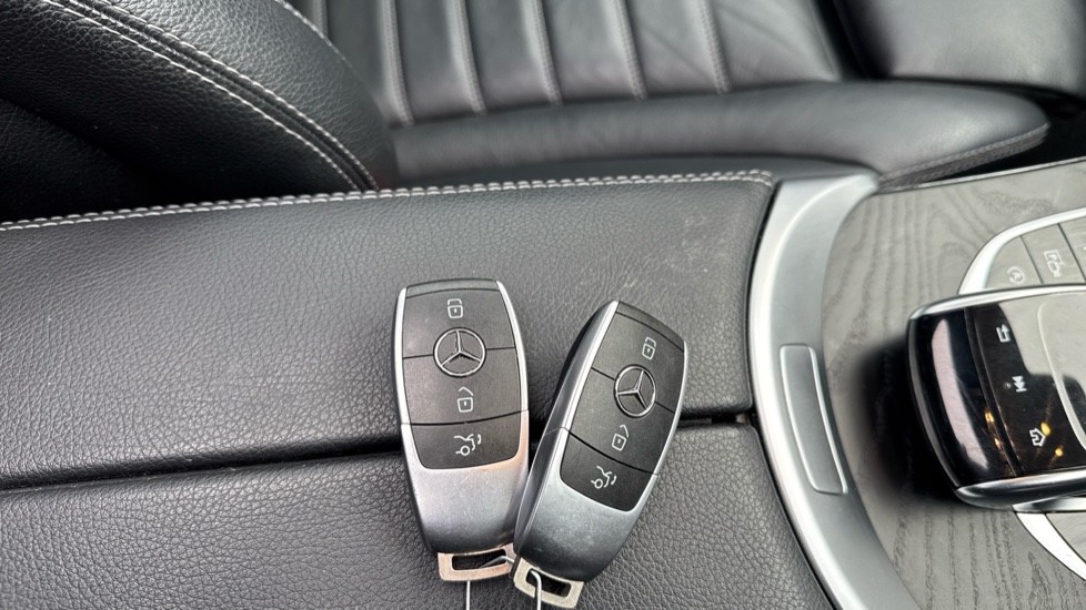 Mercedes-Benz C-Class C200 AMG Line Premium Plus 4dr 9G-Tronic Petrol Saloon - Image 20