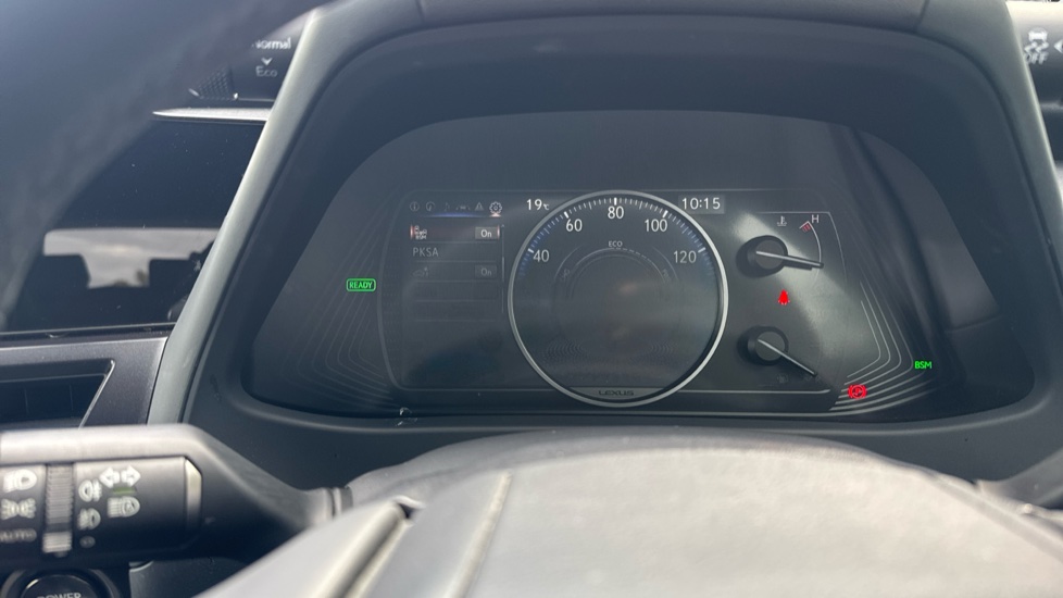 Lexus UX 250h 2.0 F-Sport Design 5dr CVT Hybrid Hatchback - Image 29