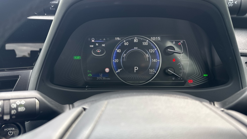 Lexus UX 250h 2.0 F-Sport Design 5dr CVT Hybrid Hatchback - Image 31