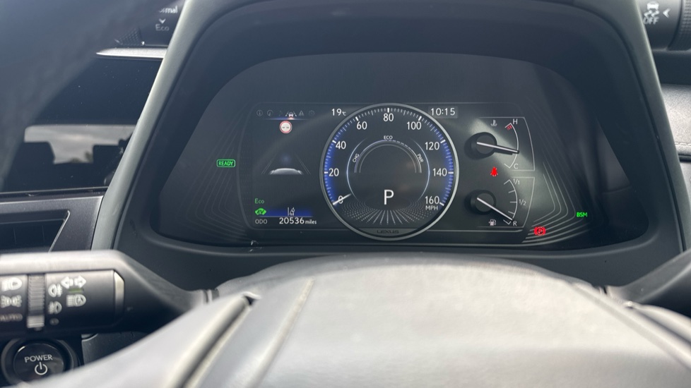 Lexus UX 250h 2.0 F-Sport Design 5dr CVT Hybrid Hatchback - Image 33