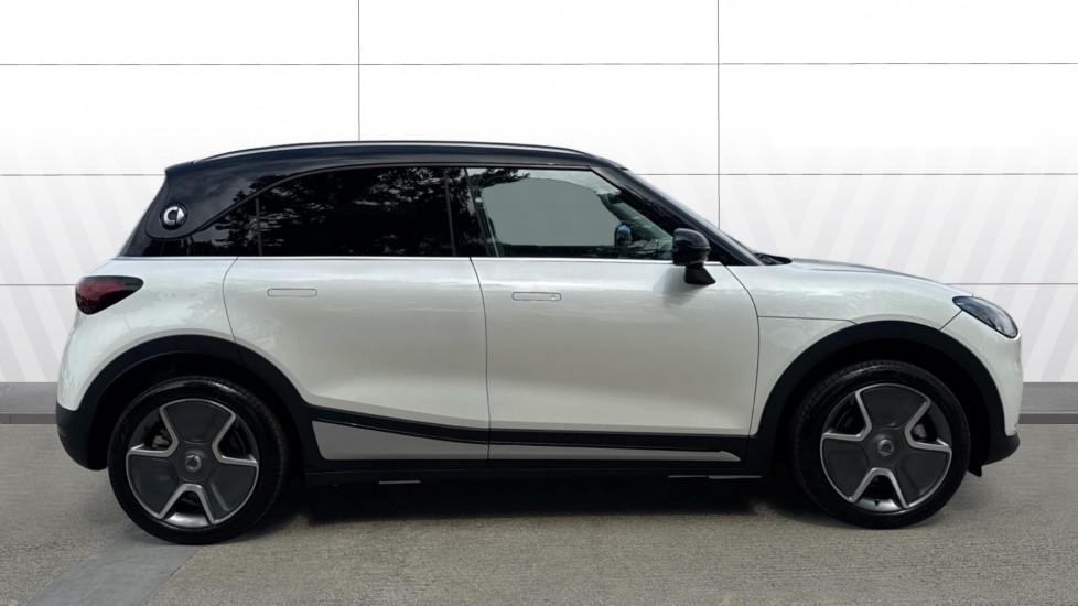 smart Hashtag 1 200kW Pro + 66kWh 5dr Auto Electric Hatchback - Image 5