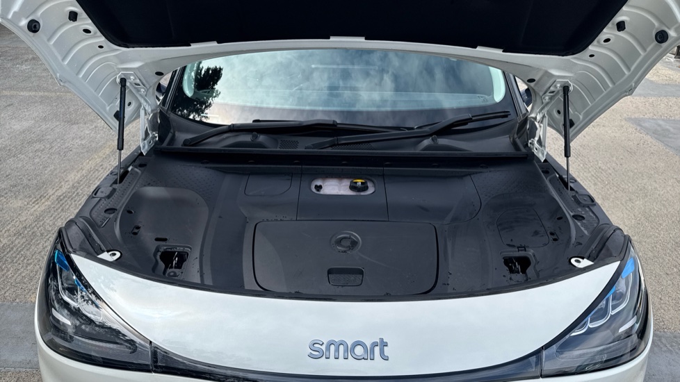 smart Hashtag 1 200kW Pro + 66kWh 5dr Auto Electric Hatchback - Image 8