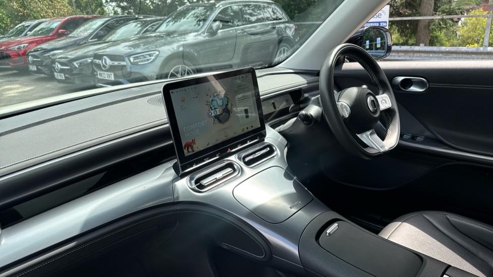 smart Hashtag 1 200kW Pro + 66kWh 5dr Auto Electric Hatchback - Image 9