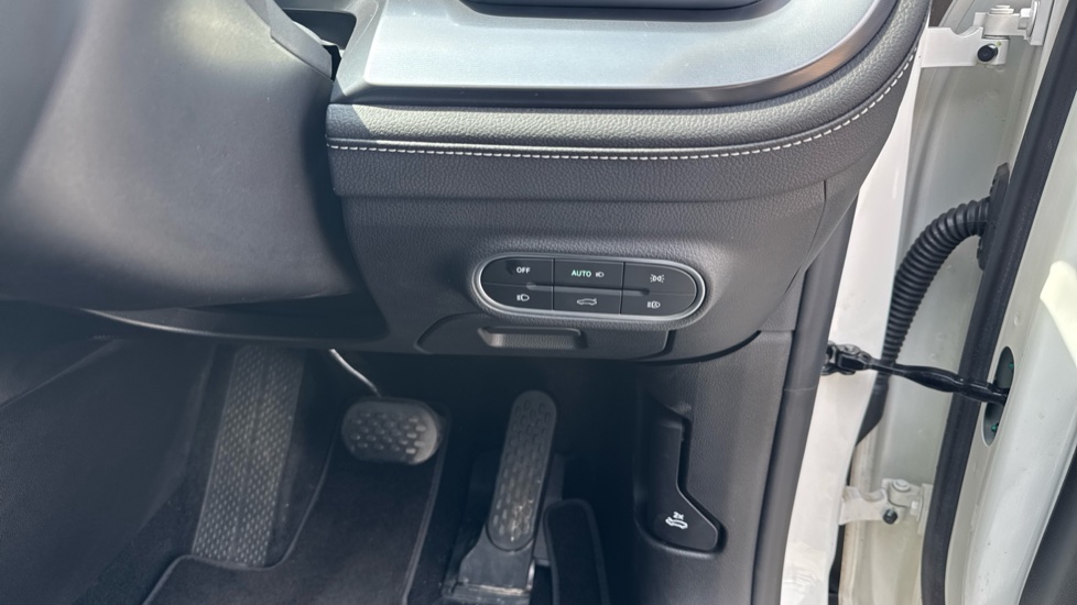 smart Hashtag 1 200kW Pro + 66kWh 5dr Auto Electric Hatchback - Image 27