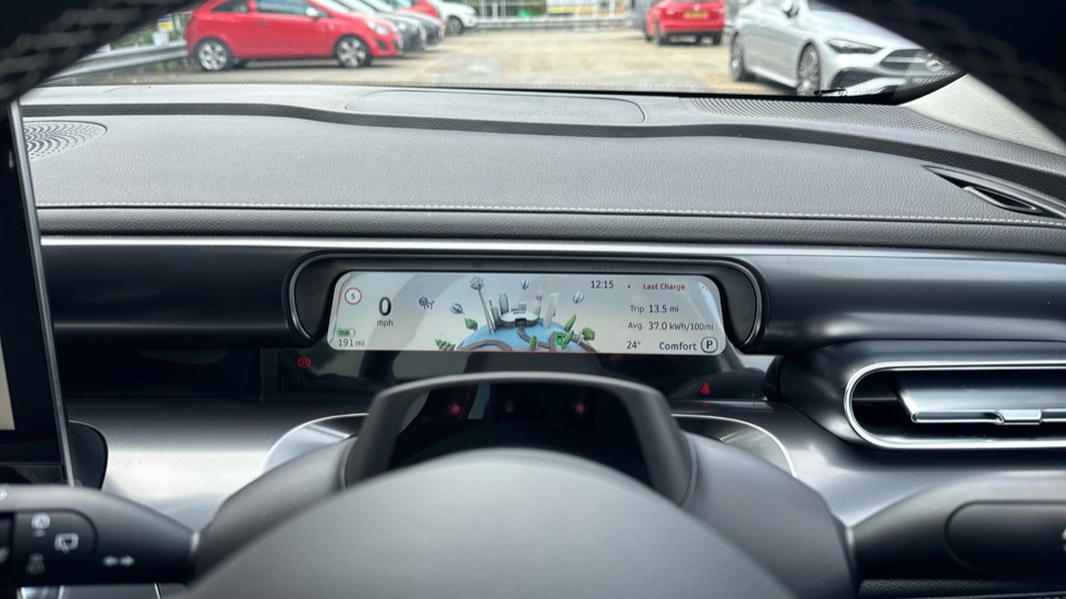 smart Hashtag 1 200kW Pro + 66kWh 5dr Auto Electric Hatchback - Image 36