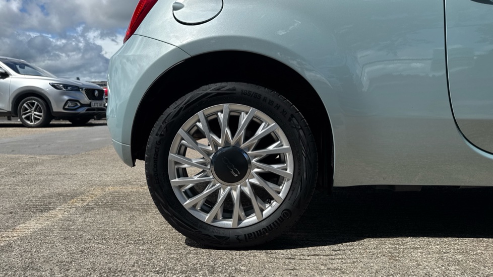 Fiat 500 1.0 Mild Hybrid Dolcevita [Part Leather] 3dr Petrol Hatchback - Image 7