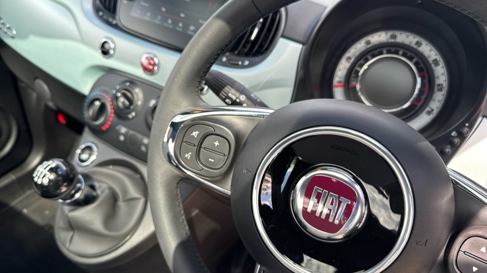 Fiat 500 1.0 Mild Hybrid Dolcevita [Part Leather] 3dr Petrol Hatchback - Image 25