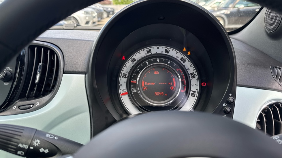 Fiat 500 1.0 Mild Hybrid Dolcevita [Part Leather] 3dr Petrol Hatchback - Image 30