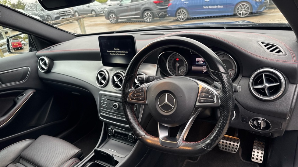 Mercedes-Benz GLA 250 4Matic AMG Line 5dr Auto [Premium] Petrol Hatchback - Image 11