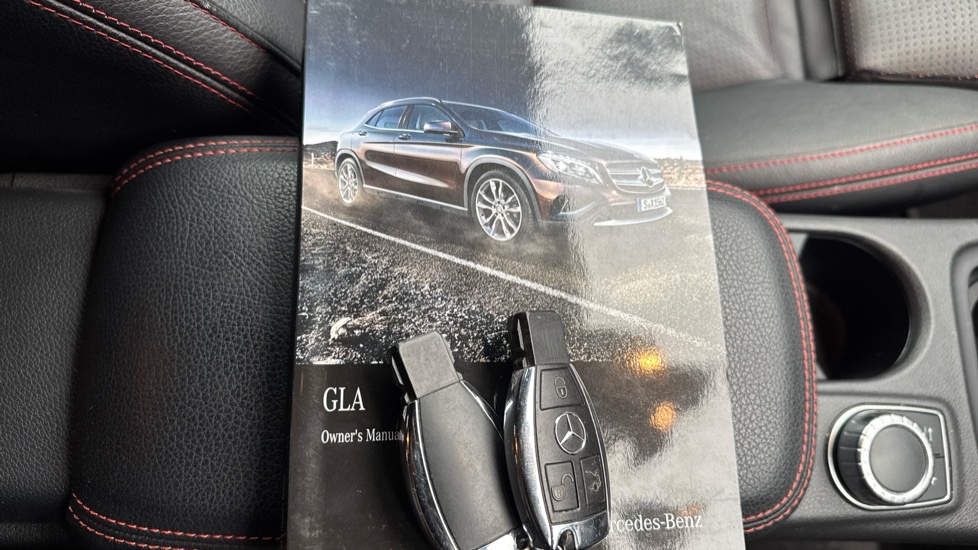 Mercedes-Benz GLA 250 4Matic AMG Line 5dr Auto [Premium] Petrol Hatchback - Image 19
