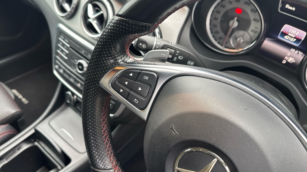 Mercedes-Benz GLA 250 4Matic AMG Line 5dr Auto [Premium] Petrol Hatchback - Image 29
