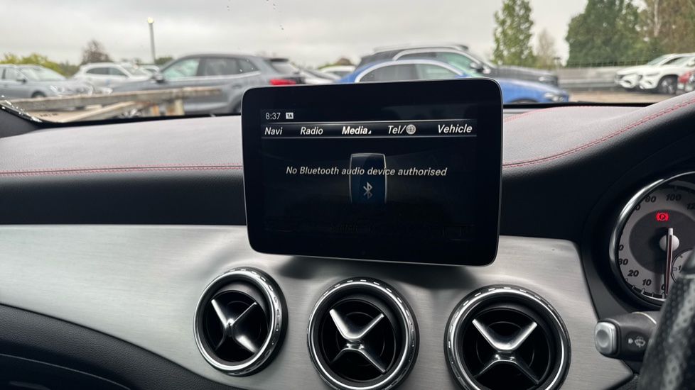Mercedes-Benz GLA 250 4Matic AMG Line 5dr Auto [Premium] Petrol Hatchback - Image 45