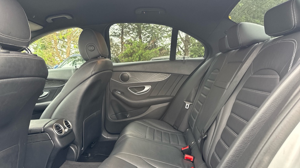 Mercedes-Benz C-Class C300 AMG Line Edition 4dr 9G-Tronic Petrol Saloon - Image 16