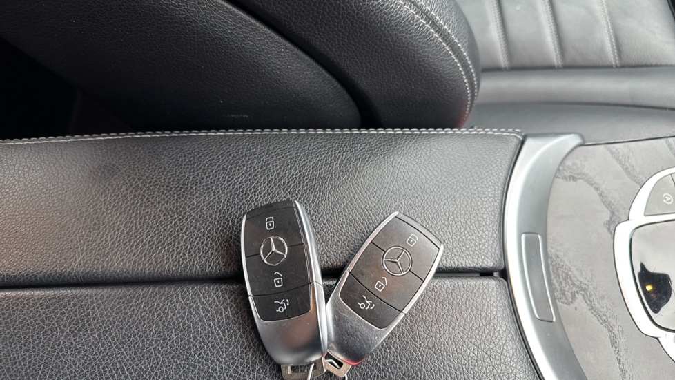 Mercedes-Benz C-Class C300 AMG Line Edition 4dr 9G-Tronic Petrol Saloon - Image 20