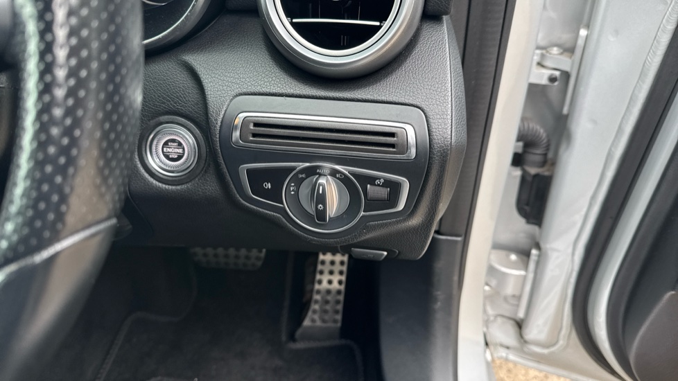 Mercedes-Benz C-Class C300 AMG Line Edition 4dr 9G-Tronic Petrol Saloon - Image 24