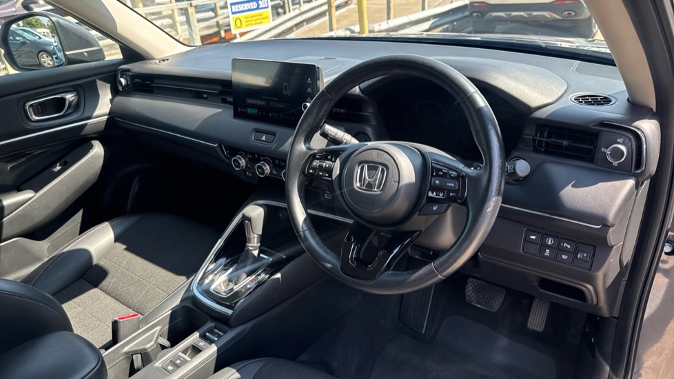 Honda HR-V 1.5 eHEV Advance 5dr CVT Hybrid Hatchback - Image 11