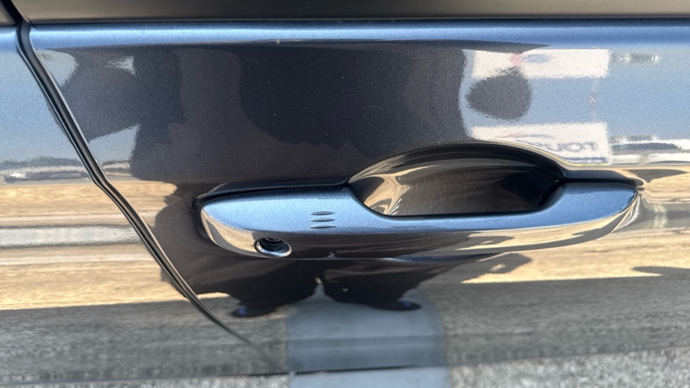Honda HR-V 1.5 eHEV Advance 5dr CVT Hybrid Hatchback - Image 24