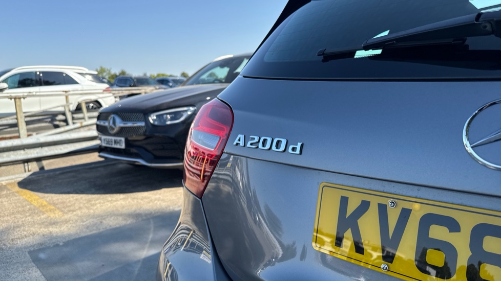 Mercedes-Benz A-Class A200d AMG Line Premium Plus 5dr Auto Diesel Hatchback - Image 21