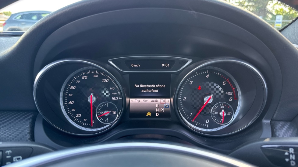Mercedes-Benz A-Class A200d AMG Line Premium Plus 5dr Auto Diesel Hatchback - Image 33
