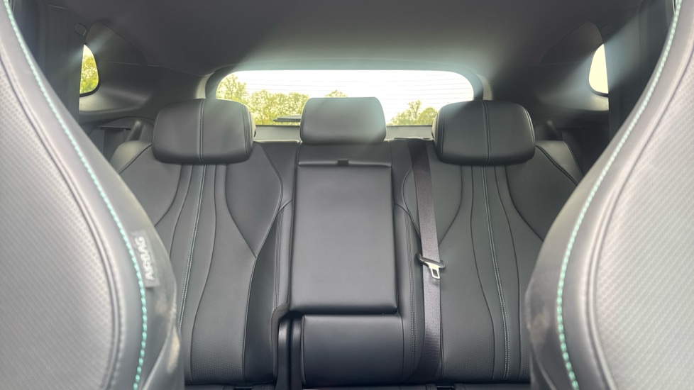BYD Seal U 1.5 DM-i Comfort 5dr Auto Estate - Image 15