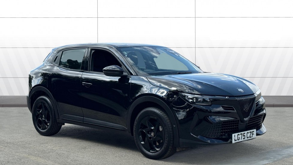 Alfa Romeo Junior 1.2 Turbo Ibrida 5dr Auto Petrol Hatchback - Image 1