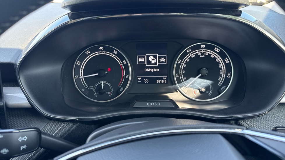 Skoda Fabia 1.0 TSI 110 SE L 5dr DSG Petrol Hatchback - Image 35