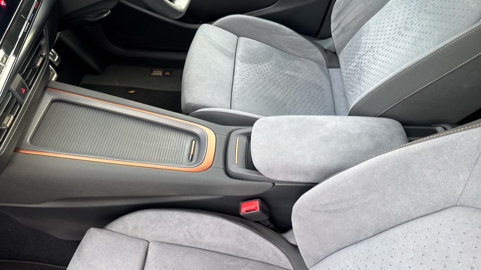 CUPRA Born 150kW V3 58kWh 5dr Auto Electric Hatchback - Image 13