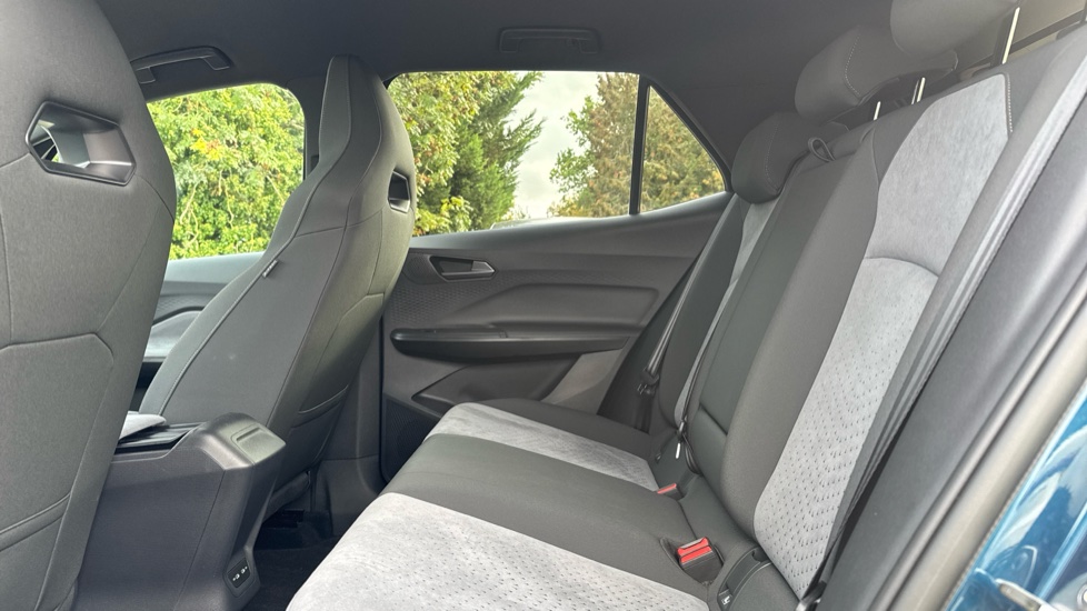 CUPRA Born 150kW V3 58kWh 5dr Auto Electric Hatchback - Image 16