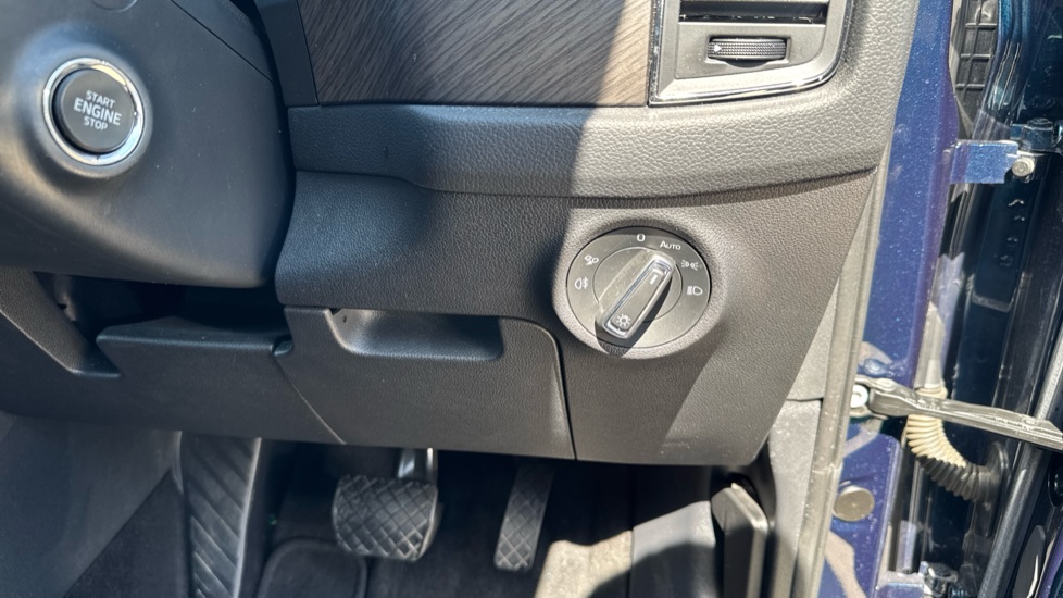 Skoda Kodiaq 1.5 TSI SE L Executive 5dr DSG [7 Seat] Petrol Estate - Image 27
