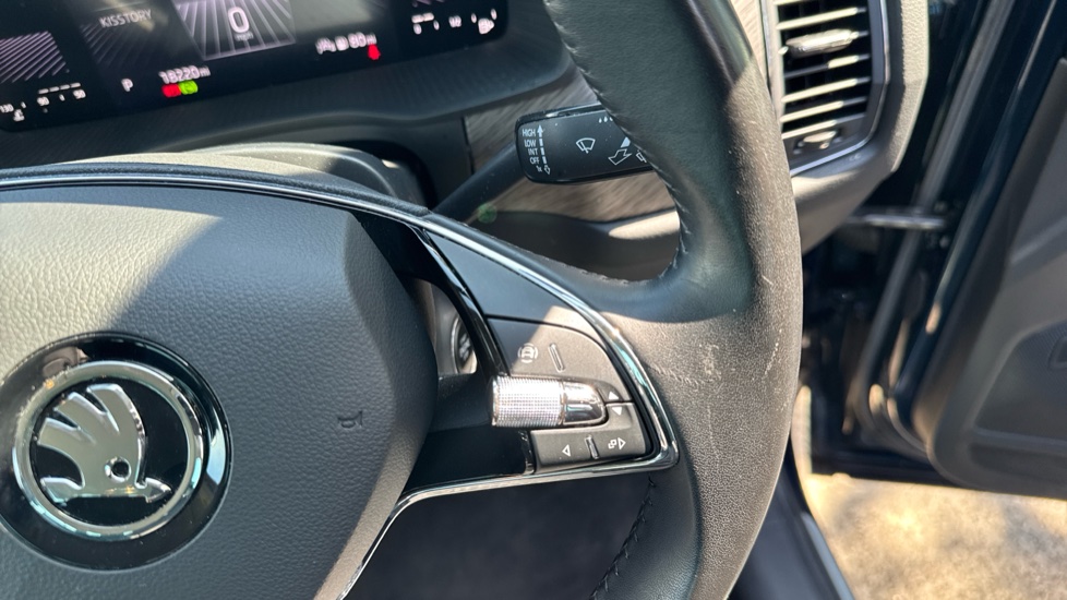 Skoda Kodiaq 1.5 TSI SE L Executive 5dr DSG [7 Seat] Petrol Estate - Image 29