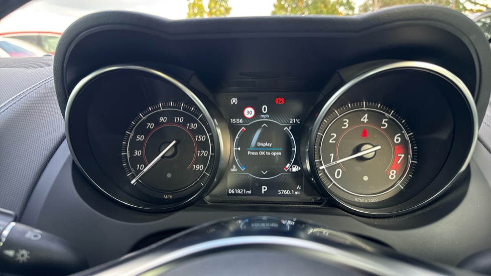Jaguar F-Type 2.0 P300 First Edition 2dr Auto Petrol Coupe - Image 34