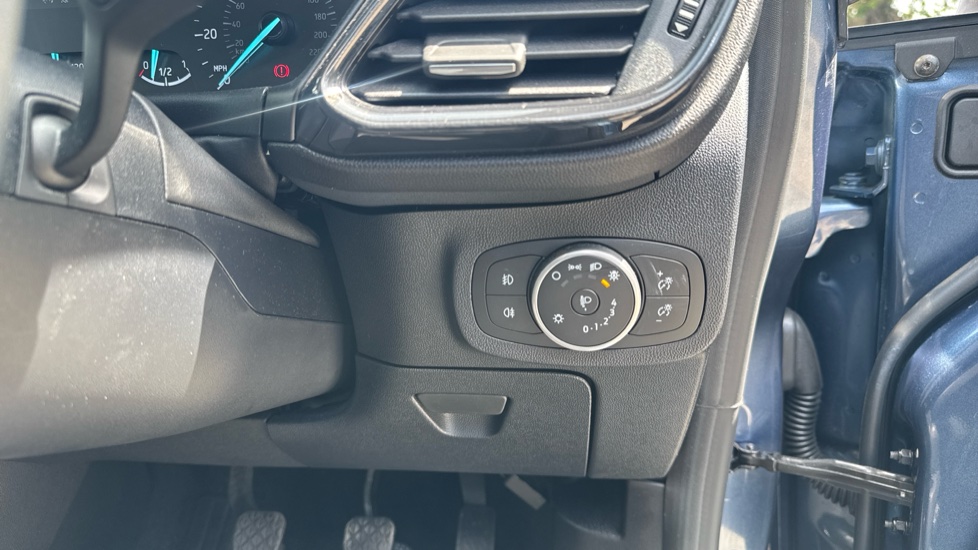 Ford Fiesta 1.0 EcoBoost 95 Titanium X 5dr Petrol Hatchback - Image 25