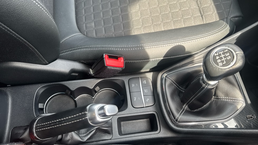 Ford Fiesta 1.0 EcoBoost 95 Titanium X 5dr Petrol Hatchback - Image 45