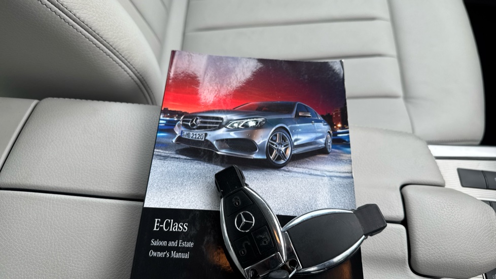 Mercedes-Benz E-Class E250 SE 4dr 7G-Tronic Petrol Saloon - Image 19