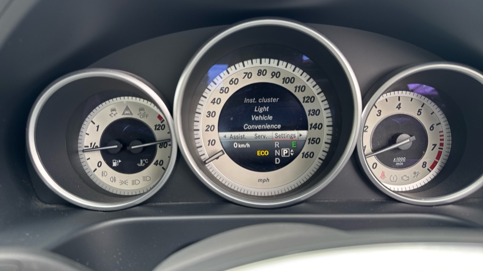 Mercedes-Benz E-Class E250 SE 4dr 7G-Tronic Petrol Saloon - Image 40