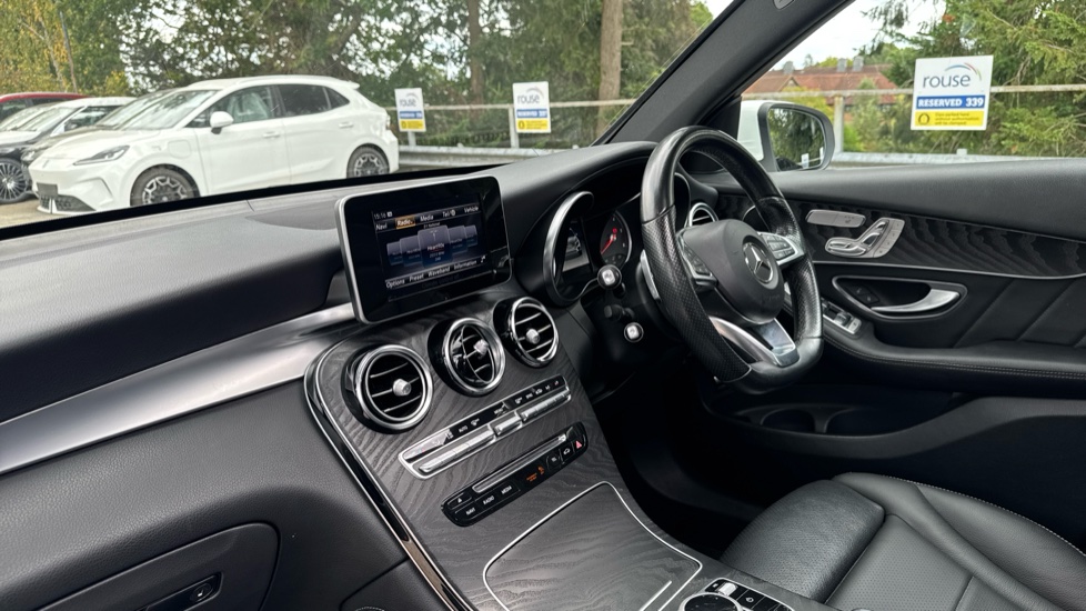 Mercedes-Benz GLC 220d 4Matic AMG Line Premium 5dr 9G-Tronic Diesel Estate - Image 9