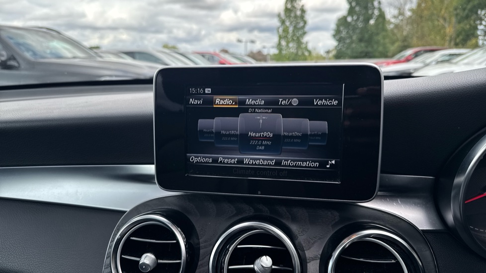 Mercedes-Benz GLC 220d 4Matic AMG Line Premium 5dr 9G-Tronic Diesel Estate - Image 12